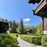 With Mountain View In The Vacation Center * Diemtigen